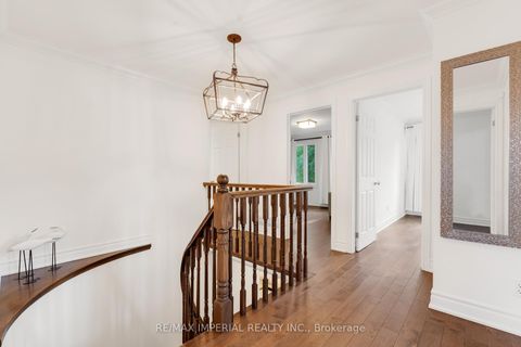 Photo 28 at 263 Upper Highland Crescent, Windfields, Toronto