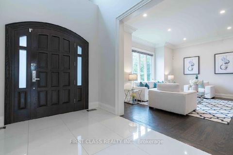 Photo 2 at 25 Dresden Road, Clanton Park, Toronto