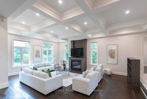 Photo 10 at 25 Dresden Road, Clanton Park, Toronto