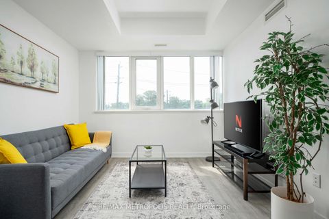Photo 6 at 307 - 2300 St Clair Avenue W, Junction Area, Toronto