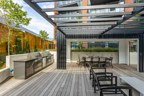 Photo 25 at 307 - 2300 St Clair Avenue W, Junction Area, Toronto