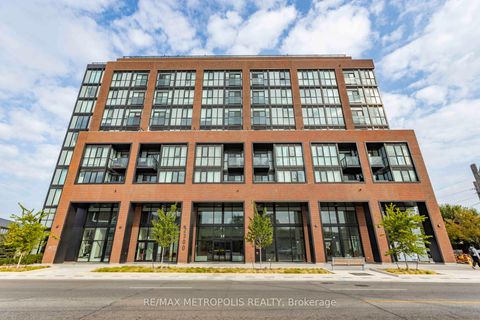 Photo 38 at 307 - 2300 St Clair Avenue W, Junction Area, Toronto