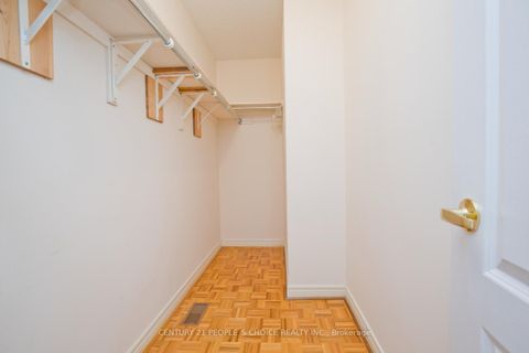Photo 19 at 71 Rosanna Crescent, Maple, Vaughan