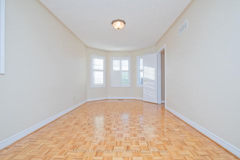 Photo 22 at 71 Rosanna Crescent, Maple, Vaughan