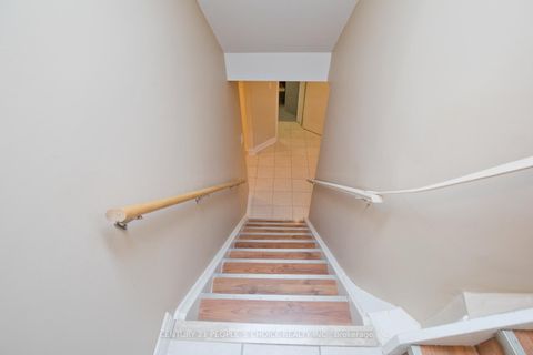 Photo 25 at 71 Rosanna Crescent, Maple, Vaughan