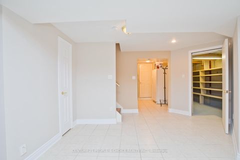 Photo 28 at 71 Rosanna Crescent, Maple, Vaughan