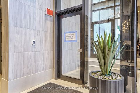 Photo 1 at 1108 - 2020 Bathurst Street, Cedarvale, Toronto