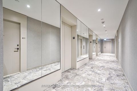 Photo 3 at 1108 - 2020 Bathurst Street, Cedarvale, Toronto