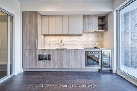 Photo 10 at 1108 - 2020 Bathurst Street, Cedarvale, Toronto