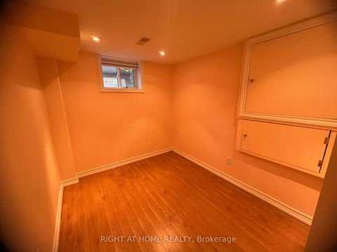 Photo 15 at 2105 Avenue Road, Nortown, Toronto