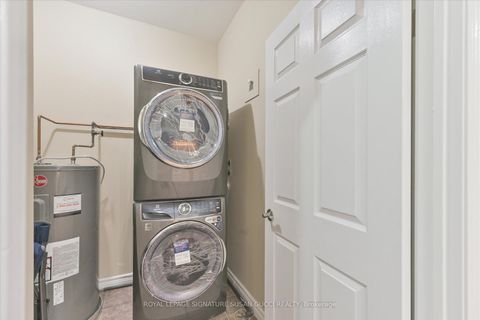 Photo 17 at 616 - 1 Leaside Park Drive, Leaside, Toronto