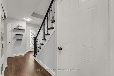Photo 6 at 301 O'donoghue Avenue, RO River Oaks, Oakville