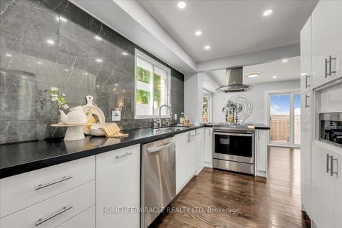 Photo 13 at 301 O'donoghue Avenue, RO River Oaks, Oakville