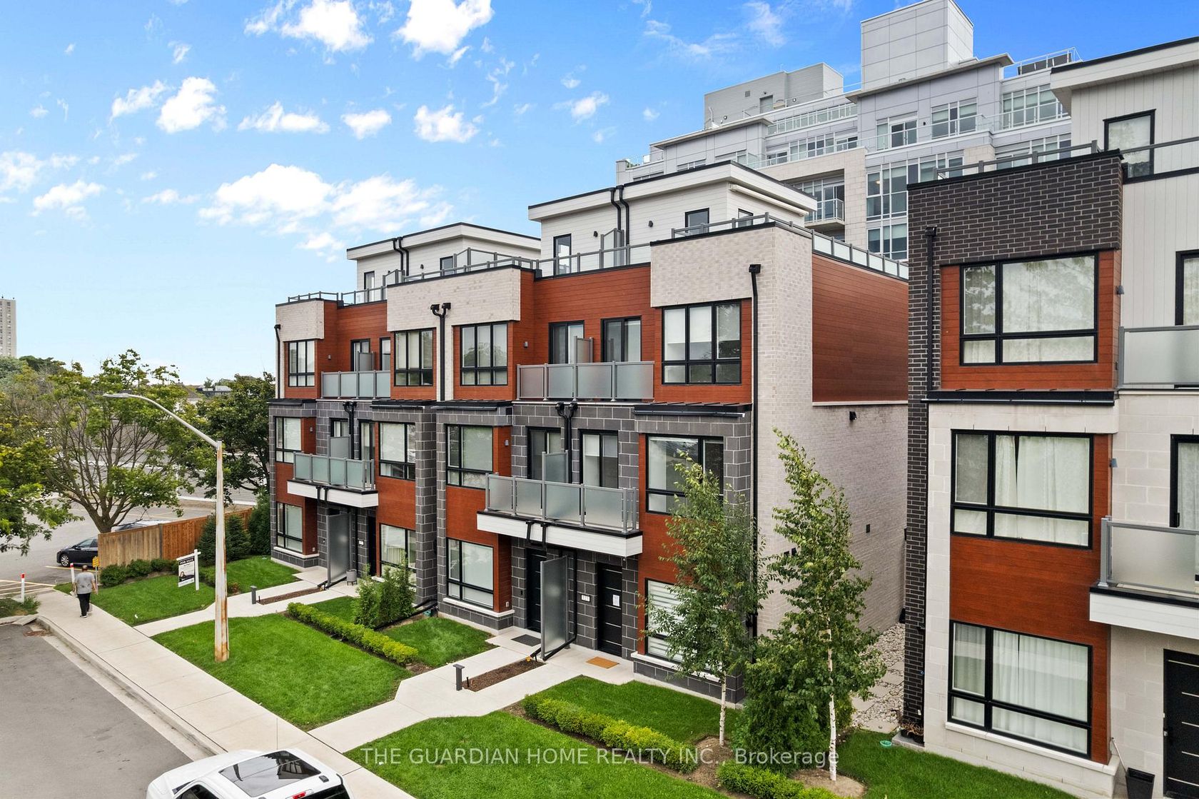 121 High Street W, Port Credit, Mississauga 
