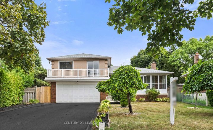 Photo 0 at 3651 Broomhill Crescent, Applewood, Mississauga
