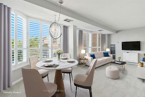 Photo 7 at 305 - 14924 Yonge Street, Aurora Highlands, Aurora