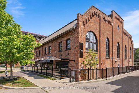Photo 2 at 229 - 11 Foundry Avenue, Junction, Toronto