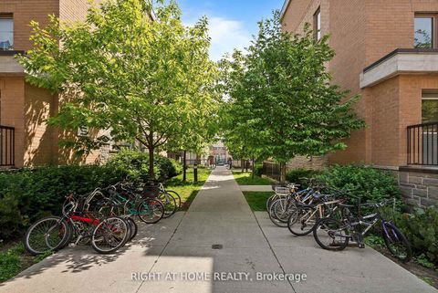 Photo 3 at 229 - 11 Foundry Avenue, Junction, Toronto