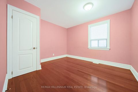 Photo 11 at 226 Falstaff Avenue, Maple Leaf, Toronto