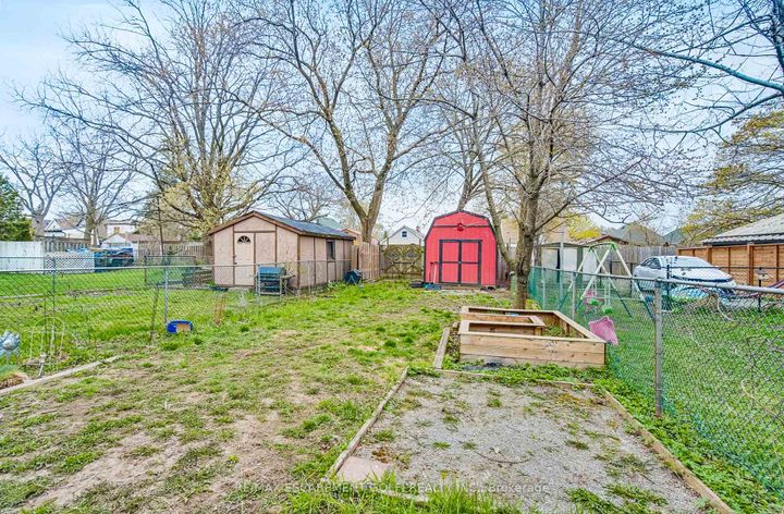 Photo 15 at 93 EAST 23RD Street, Eastmount, Hamilton