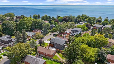 Photo 2 at 6 Birchlawn Avenue, Cliffside, Toronto