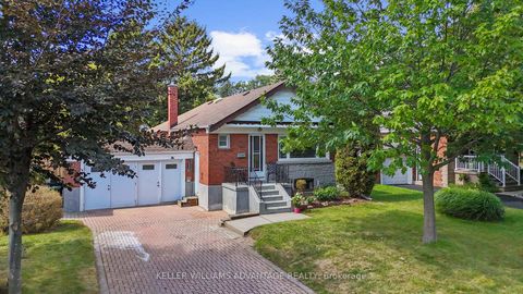 Photo 9 at 6 Birchlawn Avenue, Cliffside, Toronto