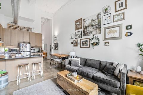 Photo 3 at 504 - 135 Dalhousie Street, Yonge Corridor, Toronto