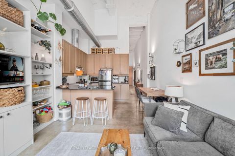 Photo 4 at 504 - 135 Dalhousie Street, Yonge Corridor, Toronto