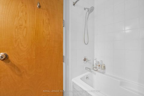Photo 12 at 504 - 135 Dalhousie Street, Yonge Corridor, Toronto