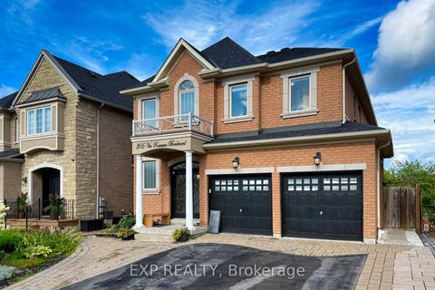 Photo 1 at 305 Via Romano Boulevard, Patterson, Vaughan