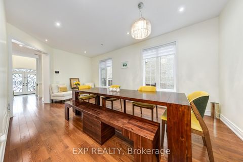 Photo 7 at 305 Via Romano Boulevard, Patterson, Vaughan
