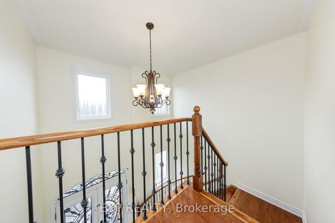 Photo 20 at 305 Via Romano Boulevard, Patterson, Vaughan