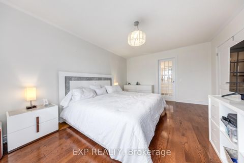Photo 28 at 305 Via Romano Boulevard, Patterson, Vaughan