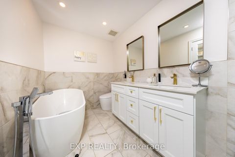 Photo 29 at 305 Via Romano Boulevard, Patterson, Vaughan