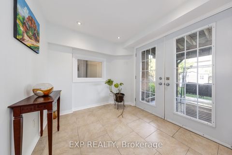 Photo 32 at 305 Via Romano Boulevard, Patterson, Vaughan