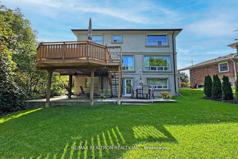 Photo 46 at 25 Cedar Springs Grove, Bathurst Manor, Toronto