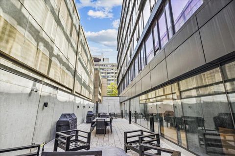 Photo 24 at 2003 - 195 McCaul Street, Chinatown, Toronto Photo 24 at 2003 - 195 McCaul Street, Chinatown, Toronto