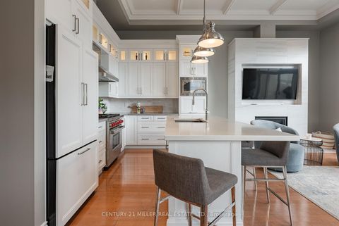 Photo 9 at 131 Brock Street, CO Central, Oakville