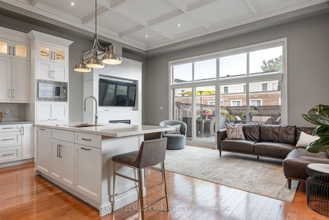 Photo 12 at 131 Brock Street, CO Central, Oakville