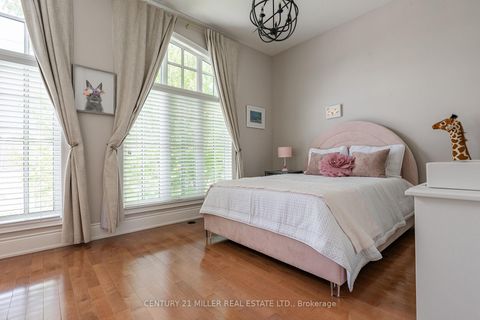 Photo 22 at 131 Brock Street, CO Central, Oakville