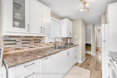 Photo 11 at 204 Hickling Trail, Grove East, Barrie Photo 11 at 204 Hickling Trail, Grove East, Barrie