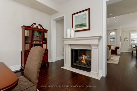 Photo 9 at 251 Hanover Street, WO West, Oakville