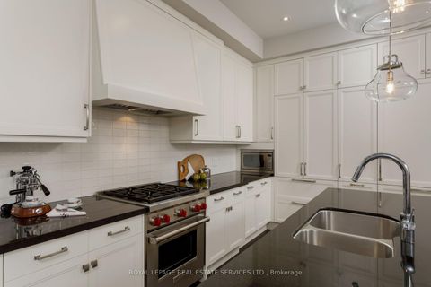 Photo 16 at 251 Hanover Street, WO West, Oakville