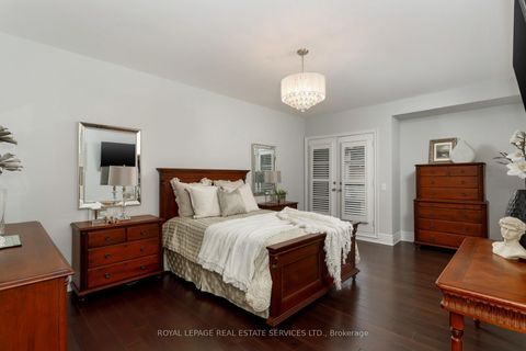 Photo 22 at 251 Hanover Street, WO West, Oakville