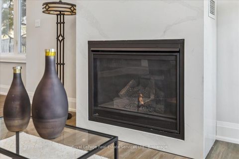 Photo 4 at 1211 Pinegrove Road, WO West, Oakville