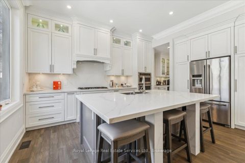 Photo 10 at 1211 Pinegrove Road, WO West, Oakville