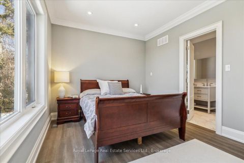 Photo 32 at 1211 Pinegrove Road, WO West, Oakville