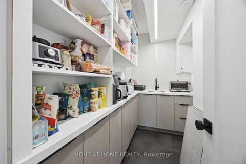 Photo 11 at 12 Millbank Avenue, Forest Hill South, Toronto