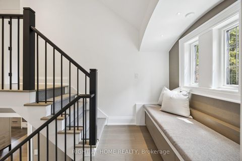 Photo 16 at 12 Millbank Avenue, Forest Hill South, Toronto