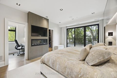 Photo 18 at 12 Millbank Avenue, Forest Hill South, Toronto